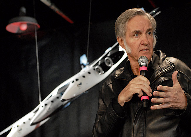 Blast Investigation Delays Rocket Engine Work for SpaceShipTwo