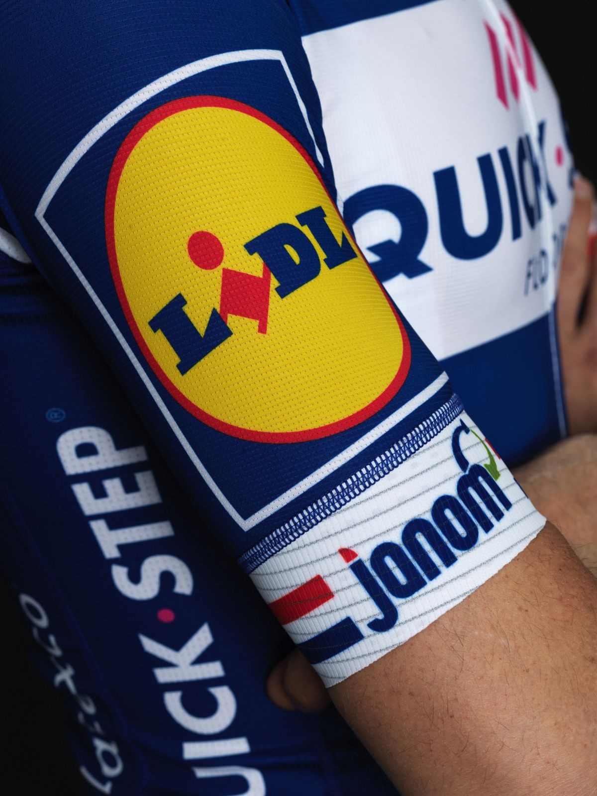 The 2018 Quick-Step Floors team kit