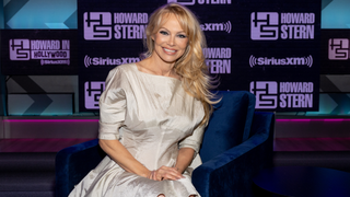 Pamela Anderson stopped wearing makeup in public