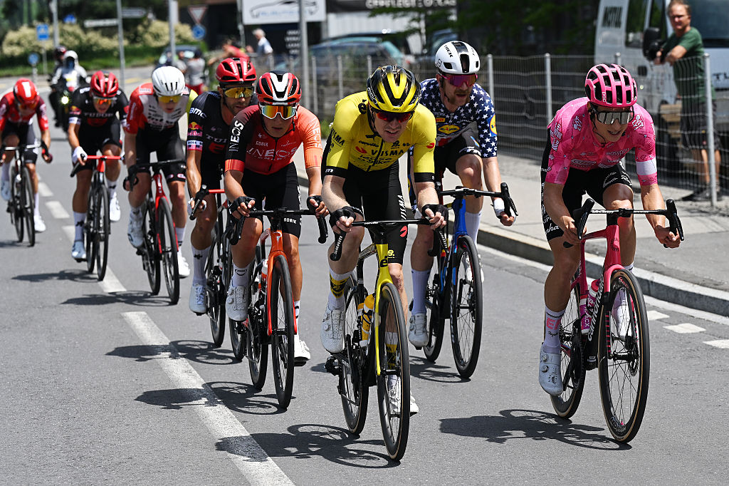 2025 Tour de Suisse stage 4: the eight-rider break of the day