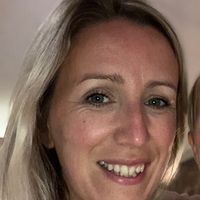 Ruth Ogden's avatar