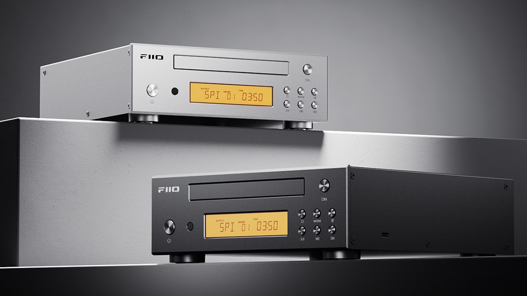 FiiO DP11 in black and silver