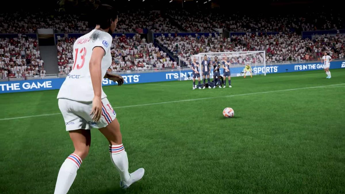 FIFA 19 free kicks, penalties, and set pieces - how to take free kicks,  score penalties and more