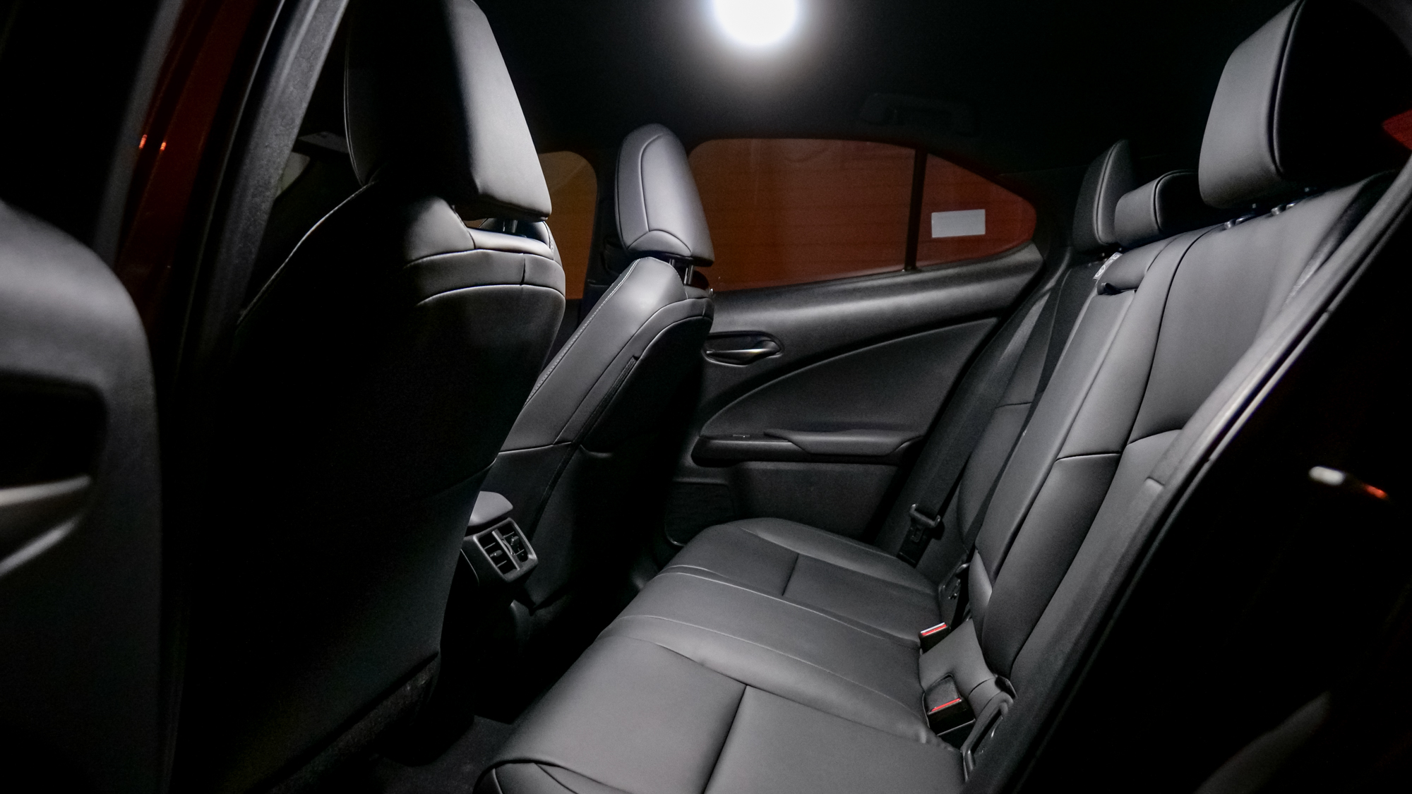 2025 Lexus UX 300h test drive.
