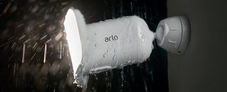 Arlo Pro 3 Floodlight in the rain