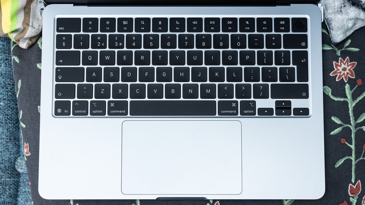 Apple MacBook Air M5