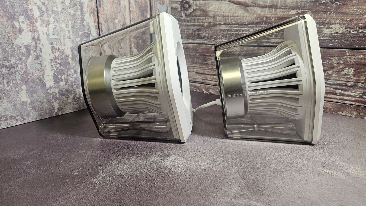 A side-on view of the Edifier G2000 Pro speakers