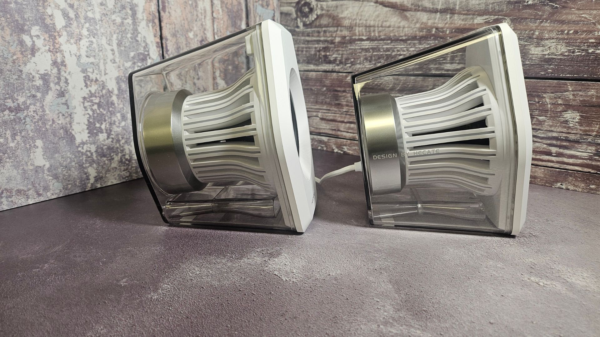 A side-on view of the Edifier G2000 Pro speakers