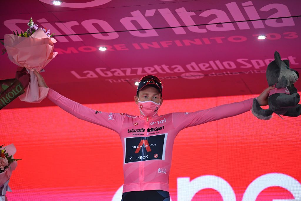 MILANO ITALY OCTOBER 25 Podium Tao Geoghegan Hart of The United Kingdom and Team INEOS Grenadiers Pink Leader Jersey Celebration during the 103rd Giro dItalia 2020 Stage 21 a 157km Individual time trial from Cernusco sul Naviglio to Milano ITT girodiitalia Giro on October 25 2020 in Milano Italy Photo by Tim de WaeleGetty Images