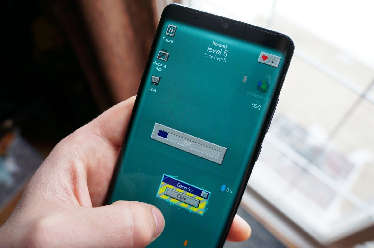Progressbar95 is a casual game that turns your phone into a 90s-era PC ...