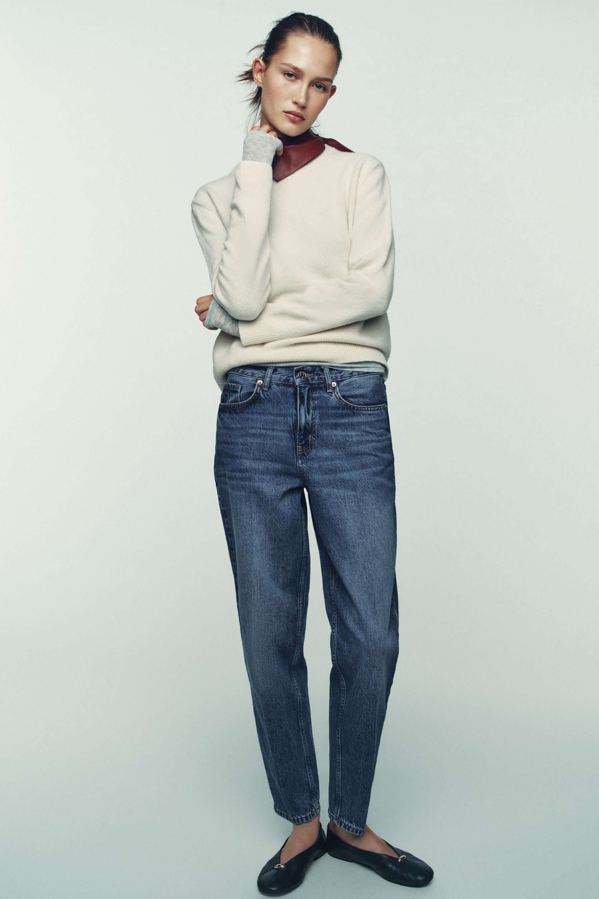 Z1975 High-Waist Slim Fit Jeans