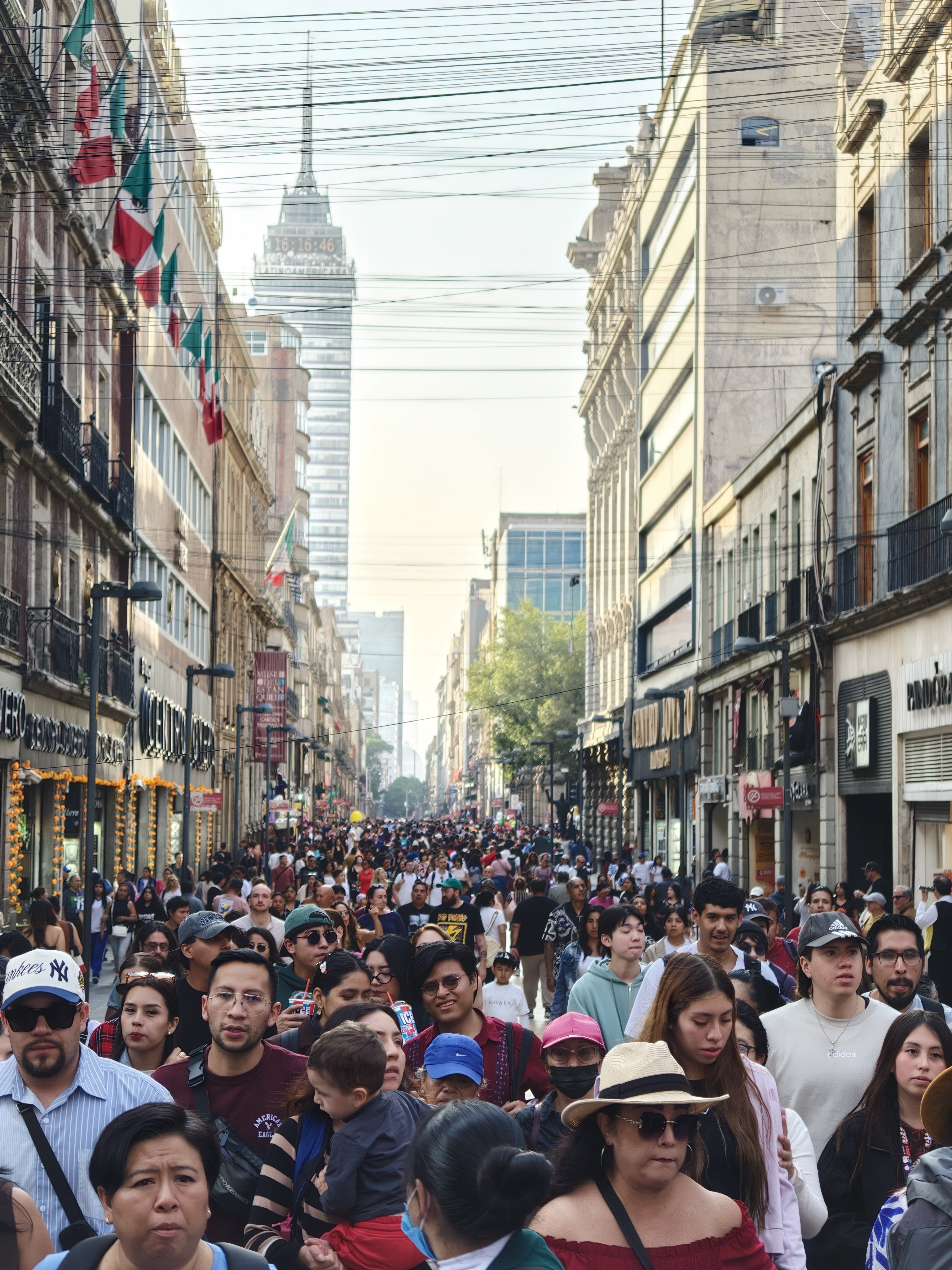 A packed street in Mexico City