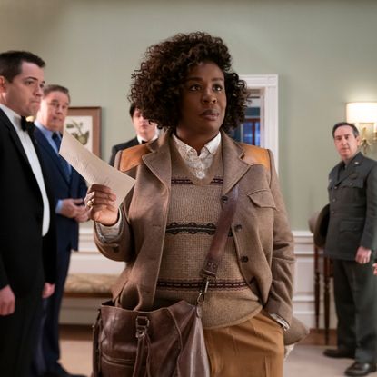 (L to R) Dan Perrault as Colin Trask, Spencer Garrett as Wally Glick, Ken Marino as Harry Hollinger, Uzo Aduba as Cordelia Cupp, Andrew Friedman as Irv Samuelson, Susan Kelechi Watson as Jasmine Haney in episode 101 of The Residence