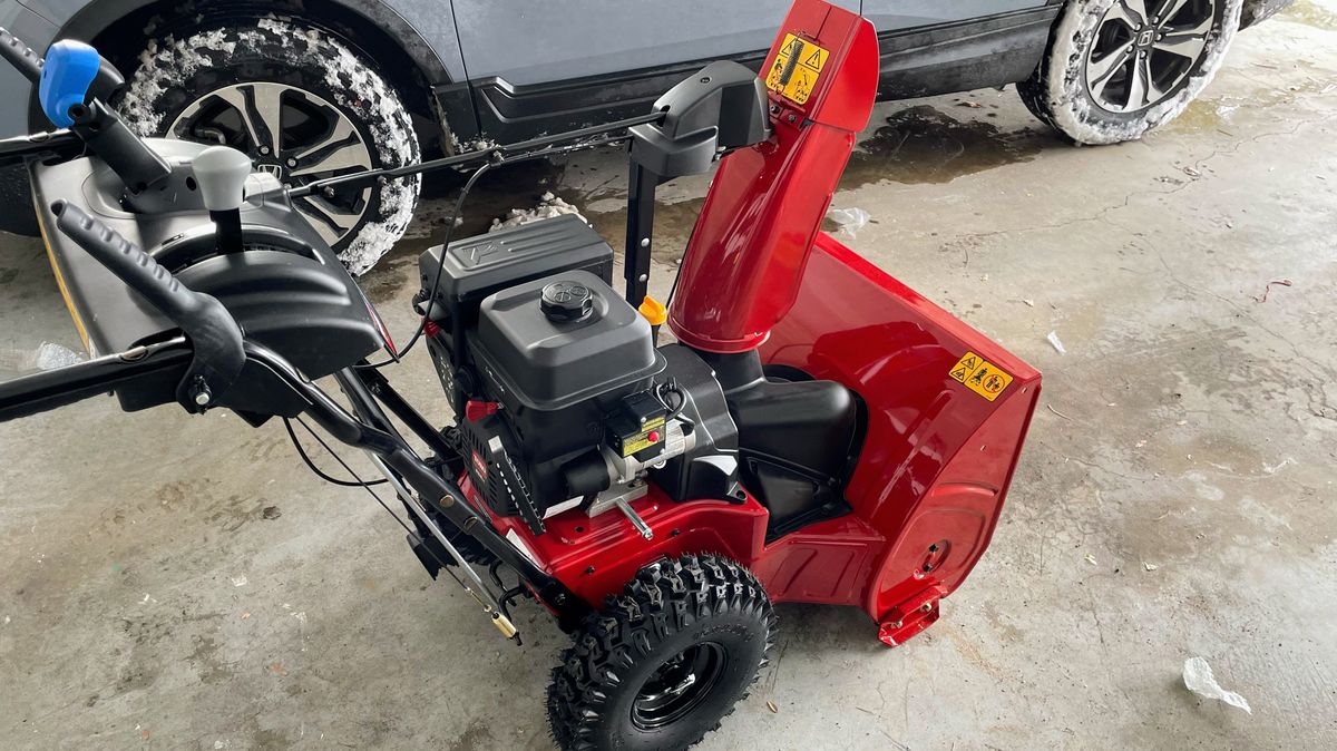 Toro Power Max 824 24 in. Two-Stage Gas Snow Blower review | Top Ten ...