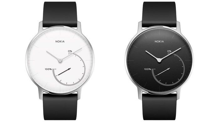 Here are both the basic versions of the Nokia Steel with black straps