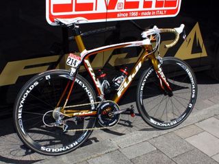 Footon-Servetto's Fuji SSTs are hard to miss with their gleaming gold paint jobs.