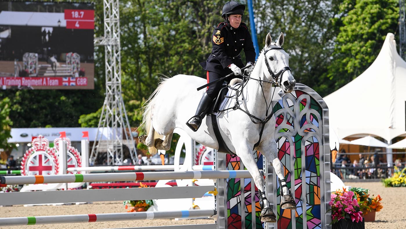 Service-Team-Jumping_RWHS_PN19_15770_288798572_519696112.jpg