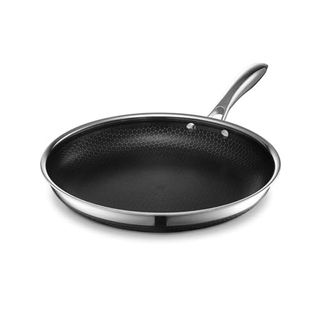 Hexclad Hybrid Nonstick Frying Pan, 12-Inch, Stay-Cool Handle, Dishwasher and Oven Safe, Induction Ready, Compatible With All Cooktops