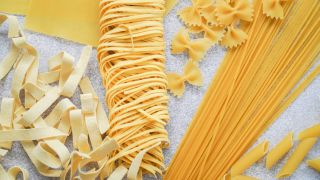 Foods to never store in a freezer: pasta