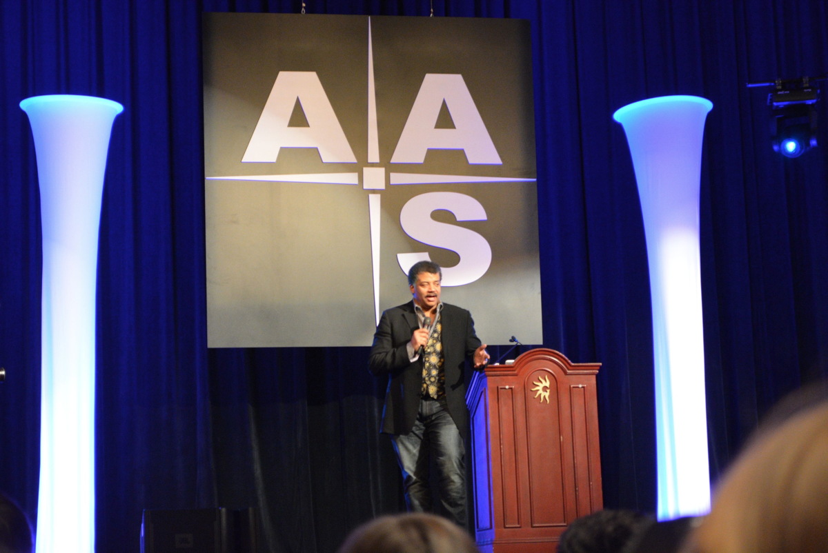 Neil deGrasse Tyson at AAS 223