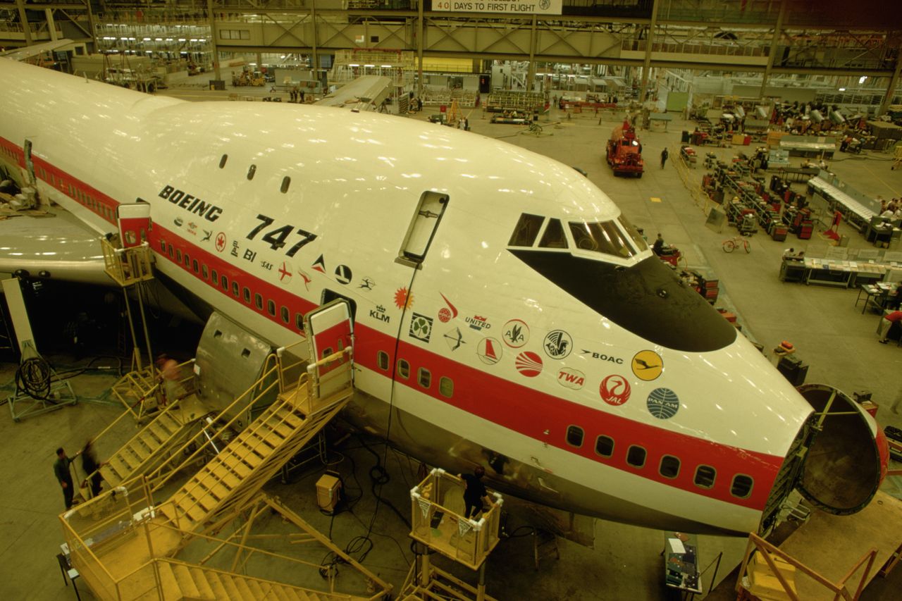 Boeing 747 under construction