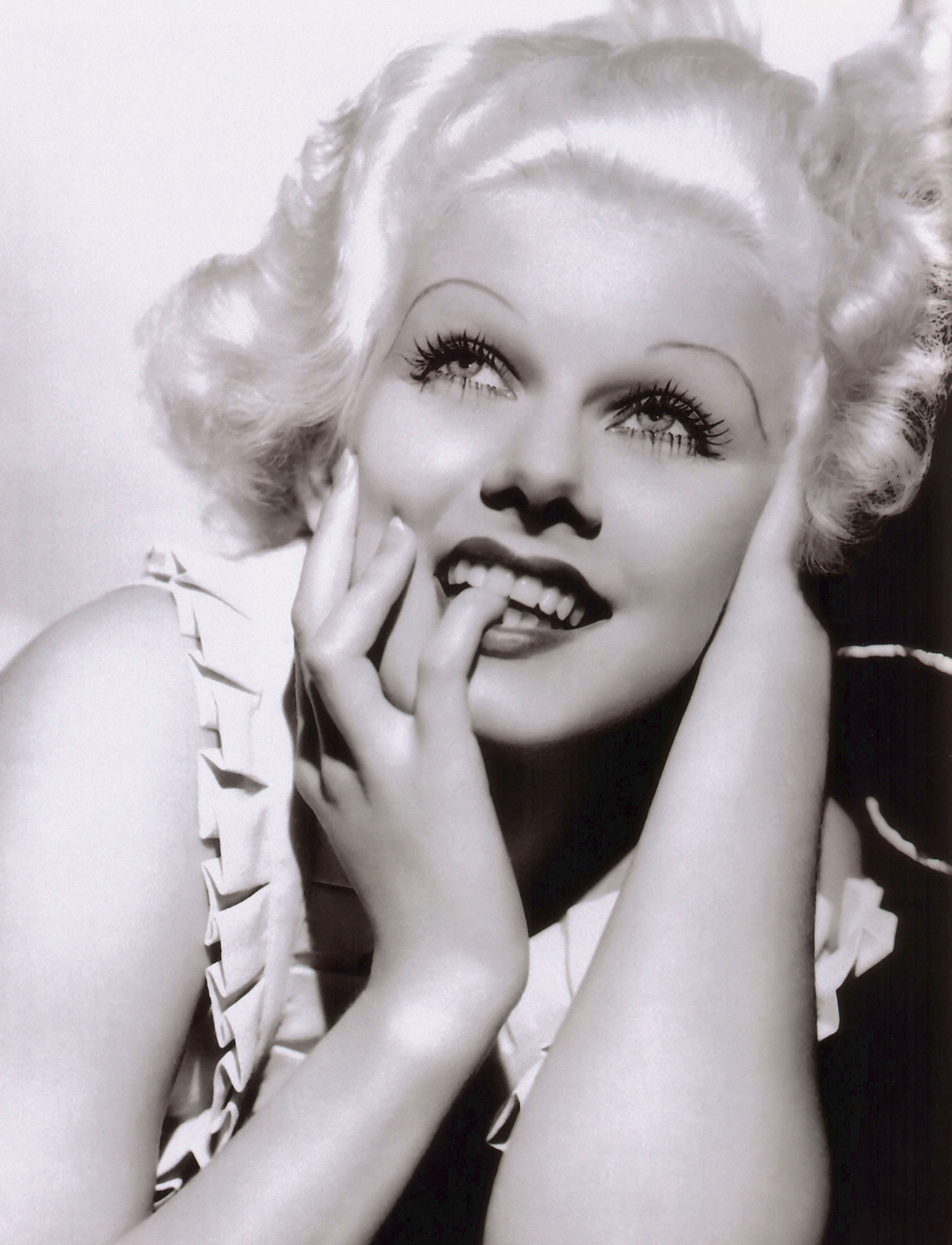 black and white photo of Jean Harlow