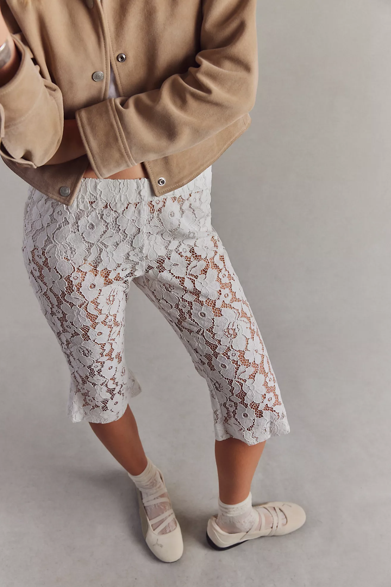 Isla Lace Capri