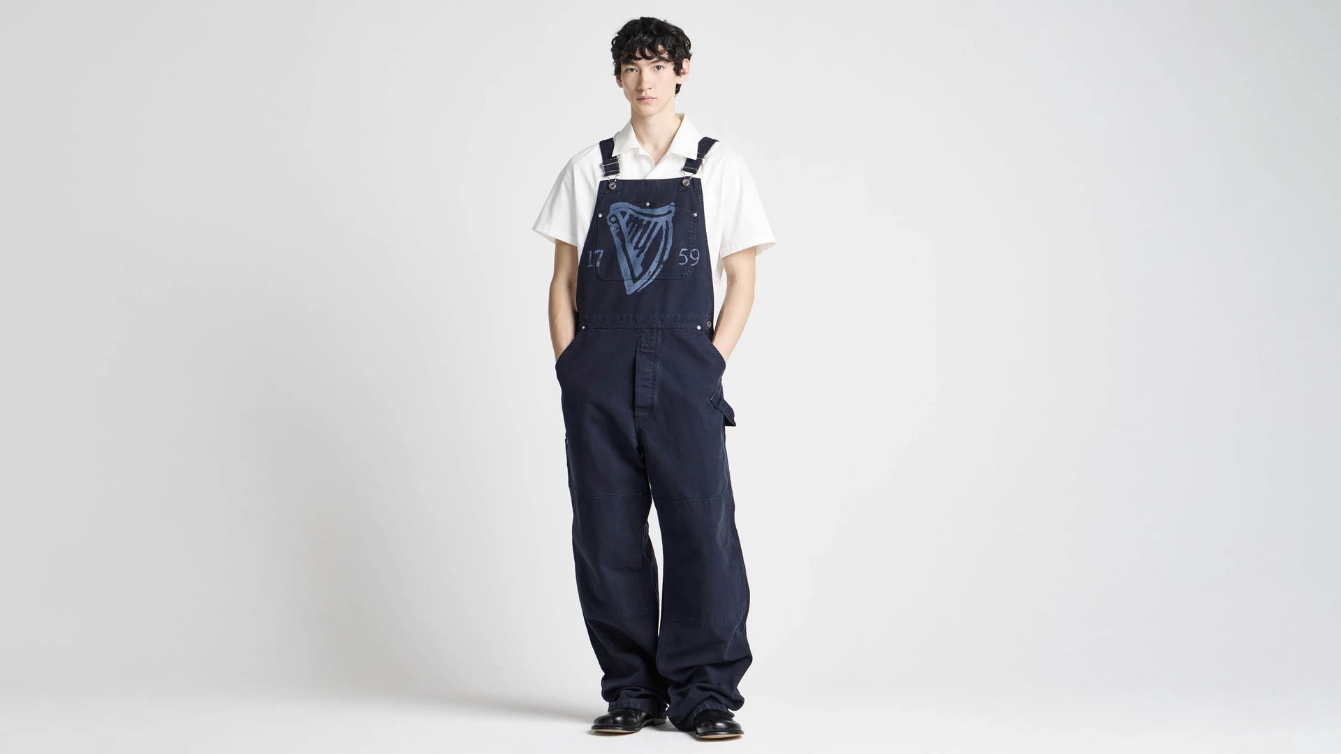A photo of Guinness dungarees.