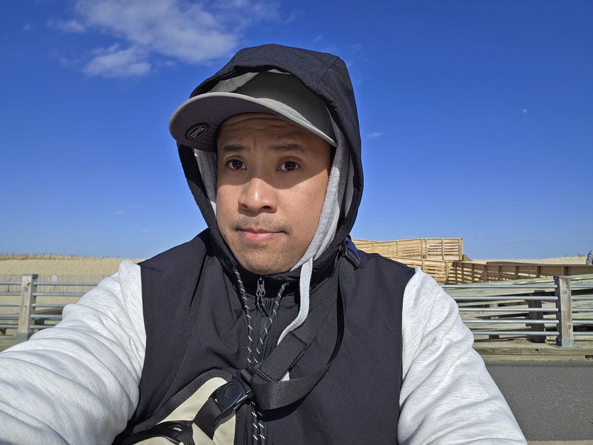 Samsung Galaxy S25 Ultra selfie sample.
