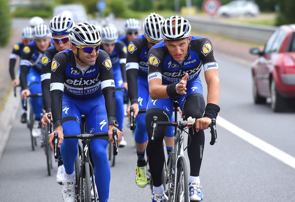 Marcel Kittel shows Maximiliano Richeze the way during the team's pre-Tour training ride.