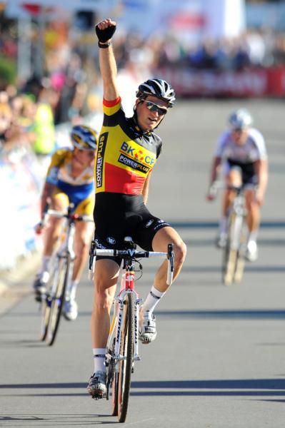 Jim Aernouts (BKCP-Powerplus) takes the win over Vincent Baestaens