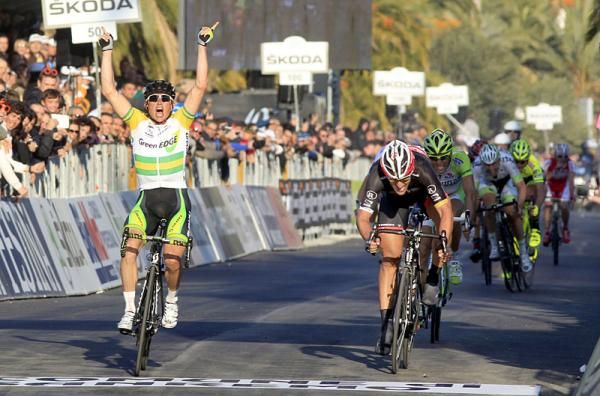 Simon Gerrans (GreenEdge) wins Milan-San Remo