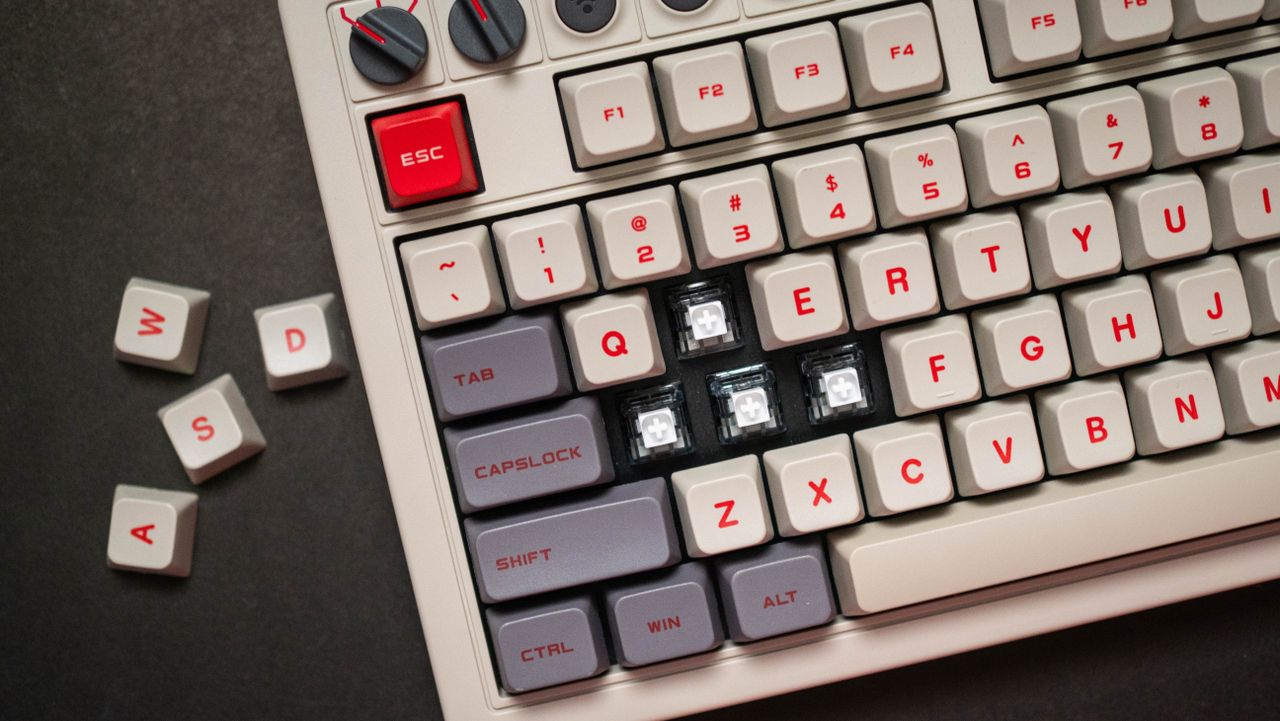 8BitDo Retro Mechanical Keyboard review