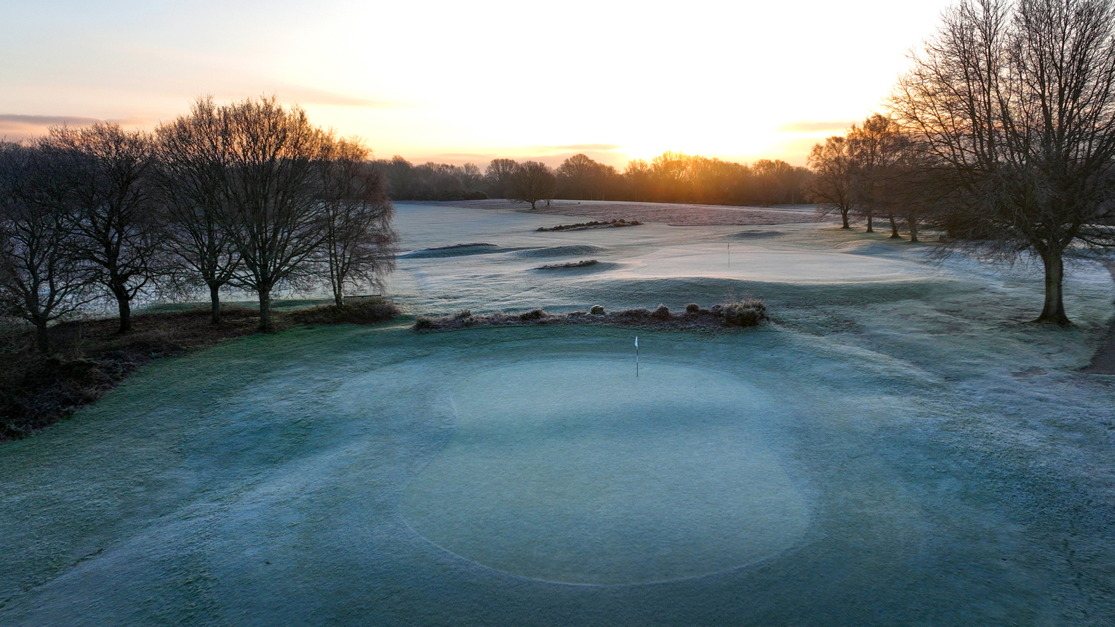 Winter golf offers silver lining to this year's mild season