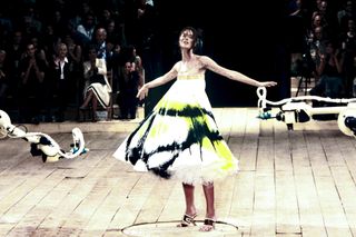 fashion week - shalom harlow