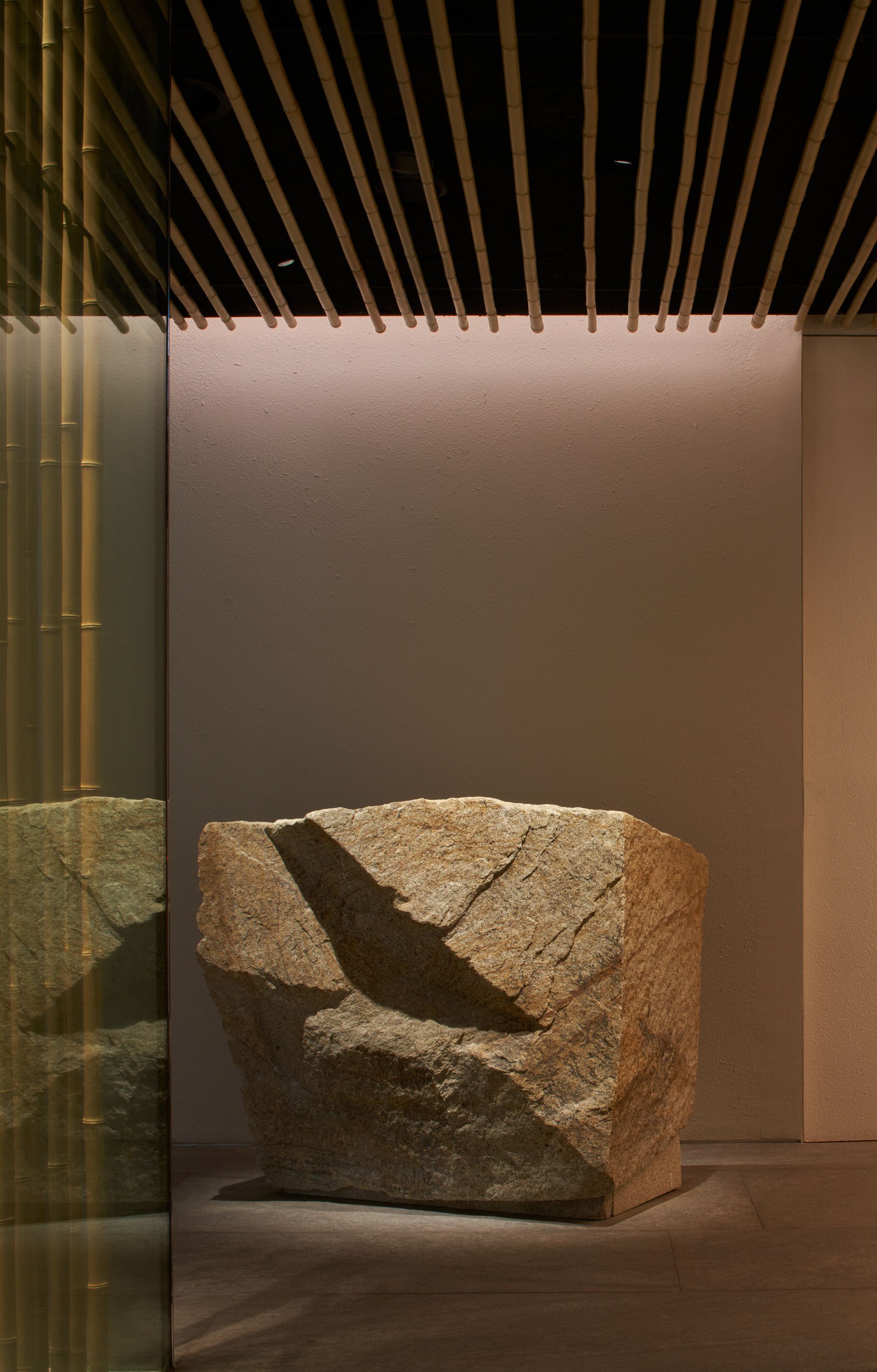 interior detail of Suzuki restaurant at Mondrian Singapore by Kengo Kuma