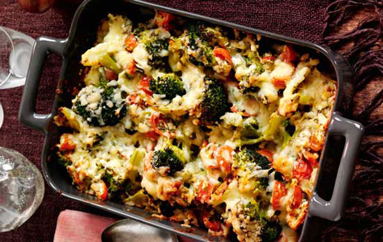 Slimming World’s Cheesy broccoli bake