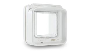 The best smart cat flaps: Sureflap DualScan Microchip Cat Flap