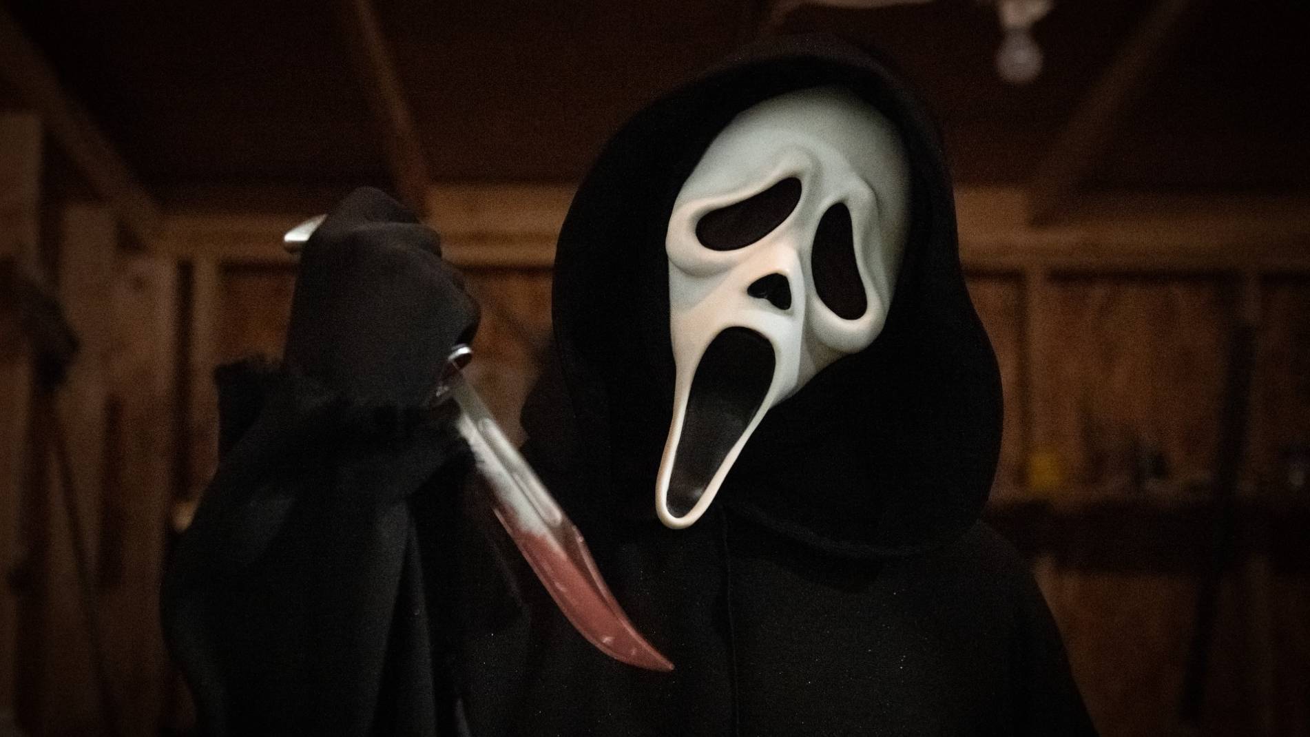 Ghostface in Scream (2022)