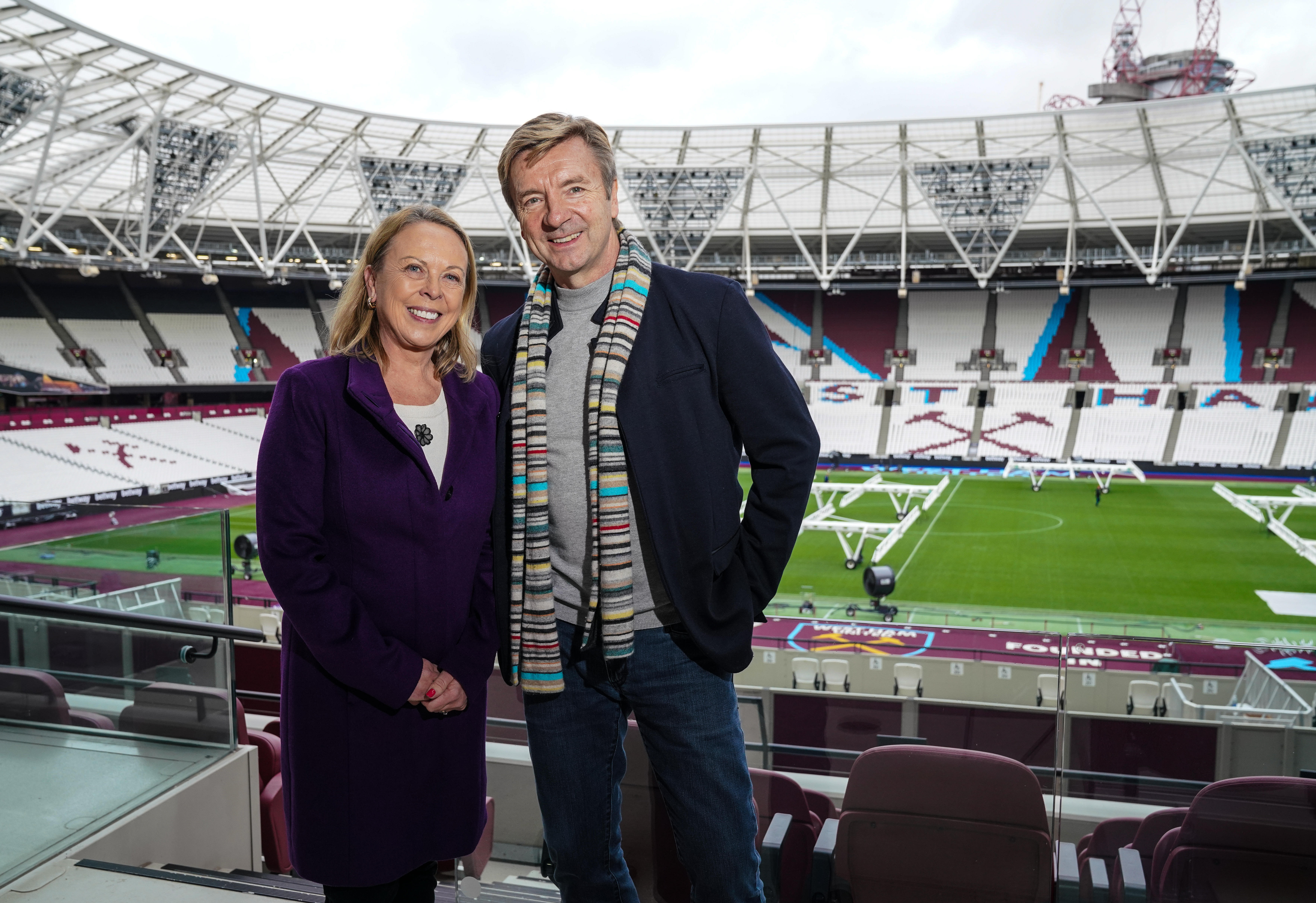TV tonight – Jayne and Chris skate back into the past.