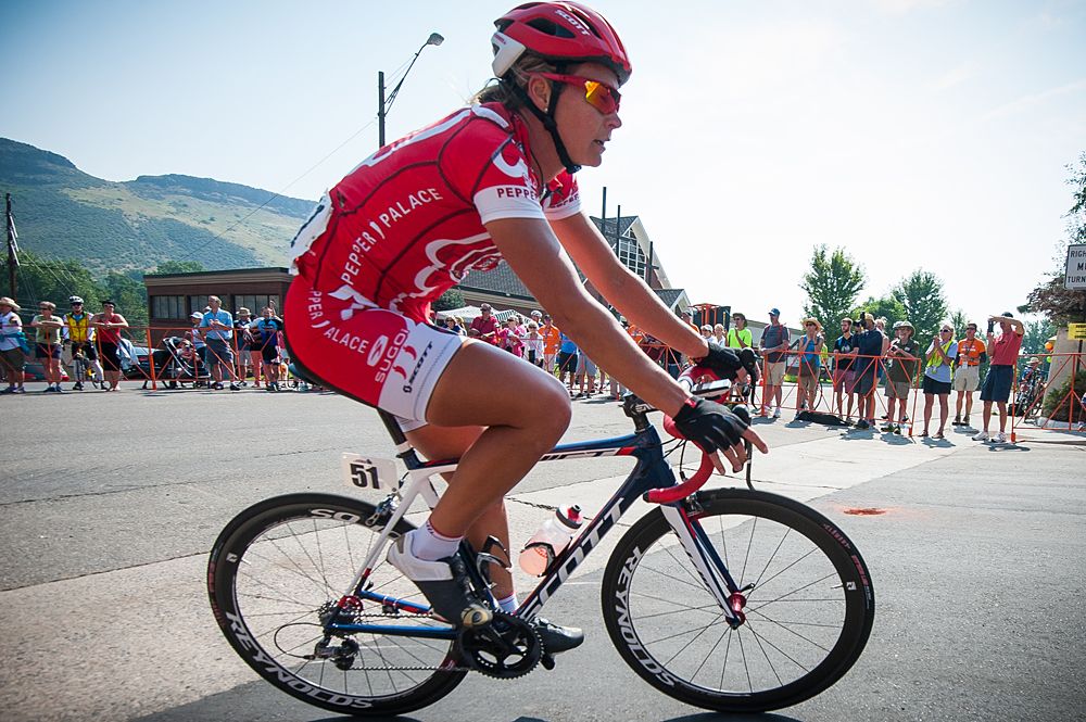 Meredith Miller (Pepper Palace Pro Cycling p/b The Happy Tooth) makes her way through a corner.