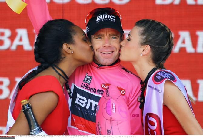 Cadel Evans pretty in pink