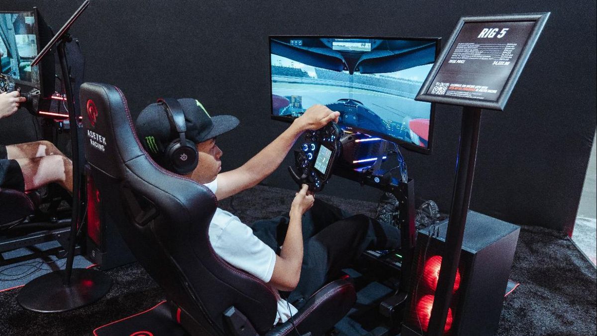 SimRacing Expo's first-ever US event proves driving sims have finally hit the American mainstream