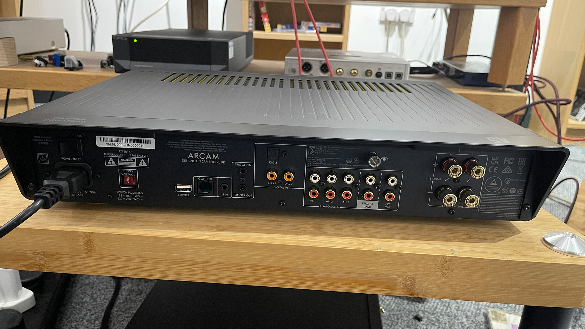 Integrated amplifier: Arcam A5