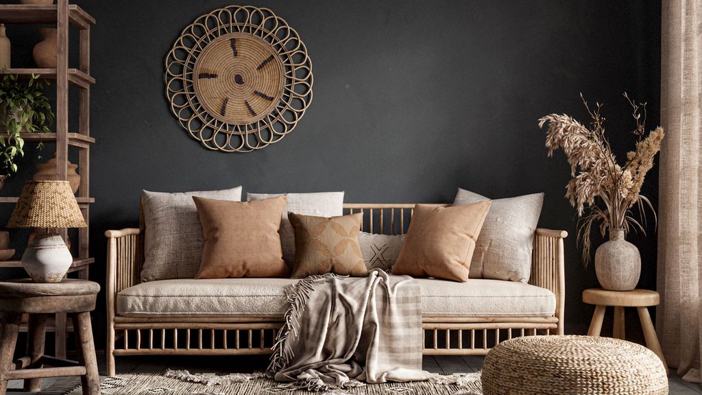 Painting over lime plaster The do’s and don'ts you need to know