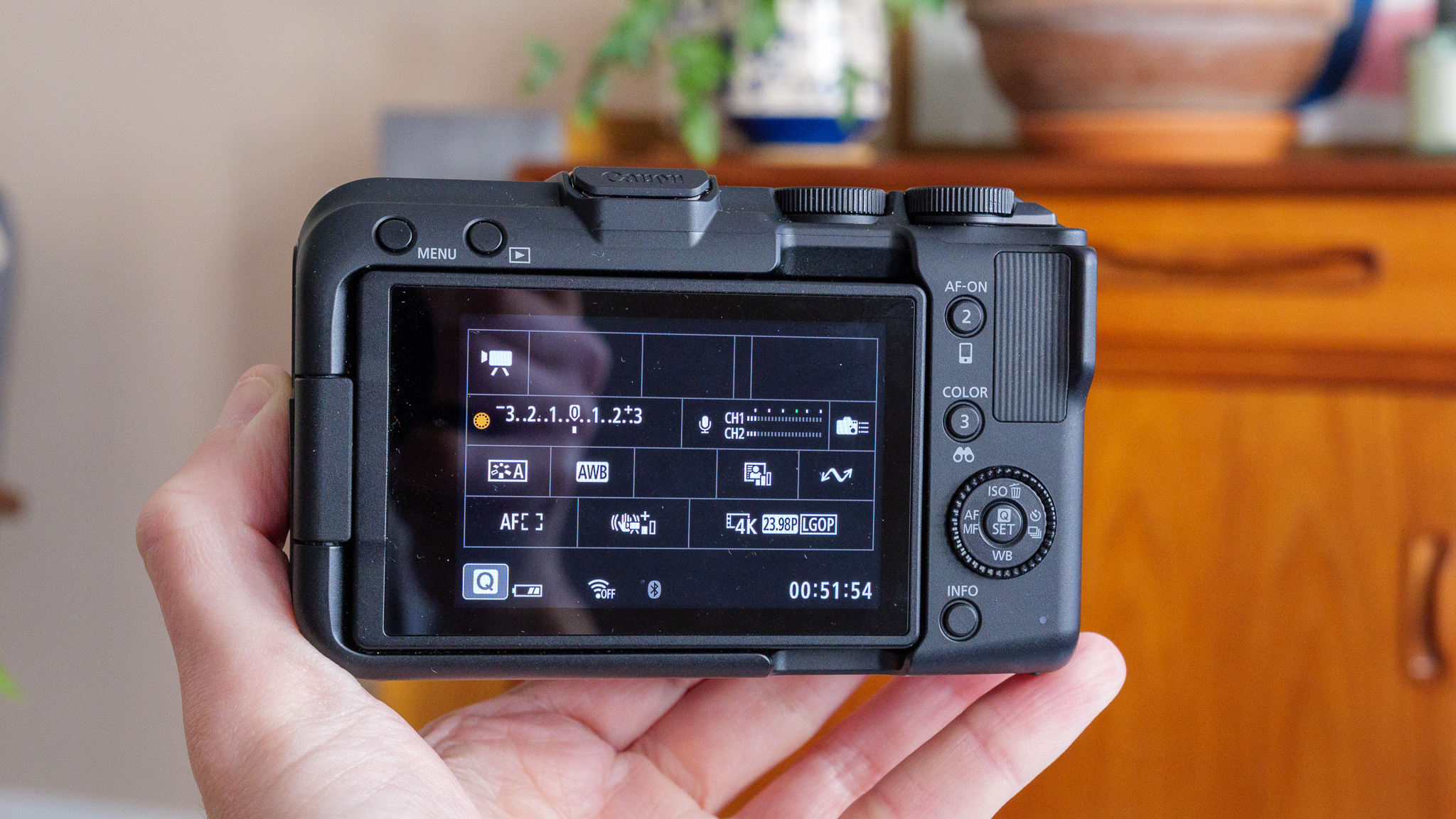 Canon EOS R50 V camera