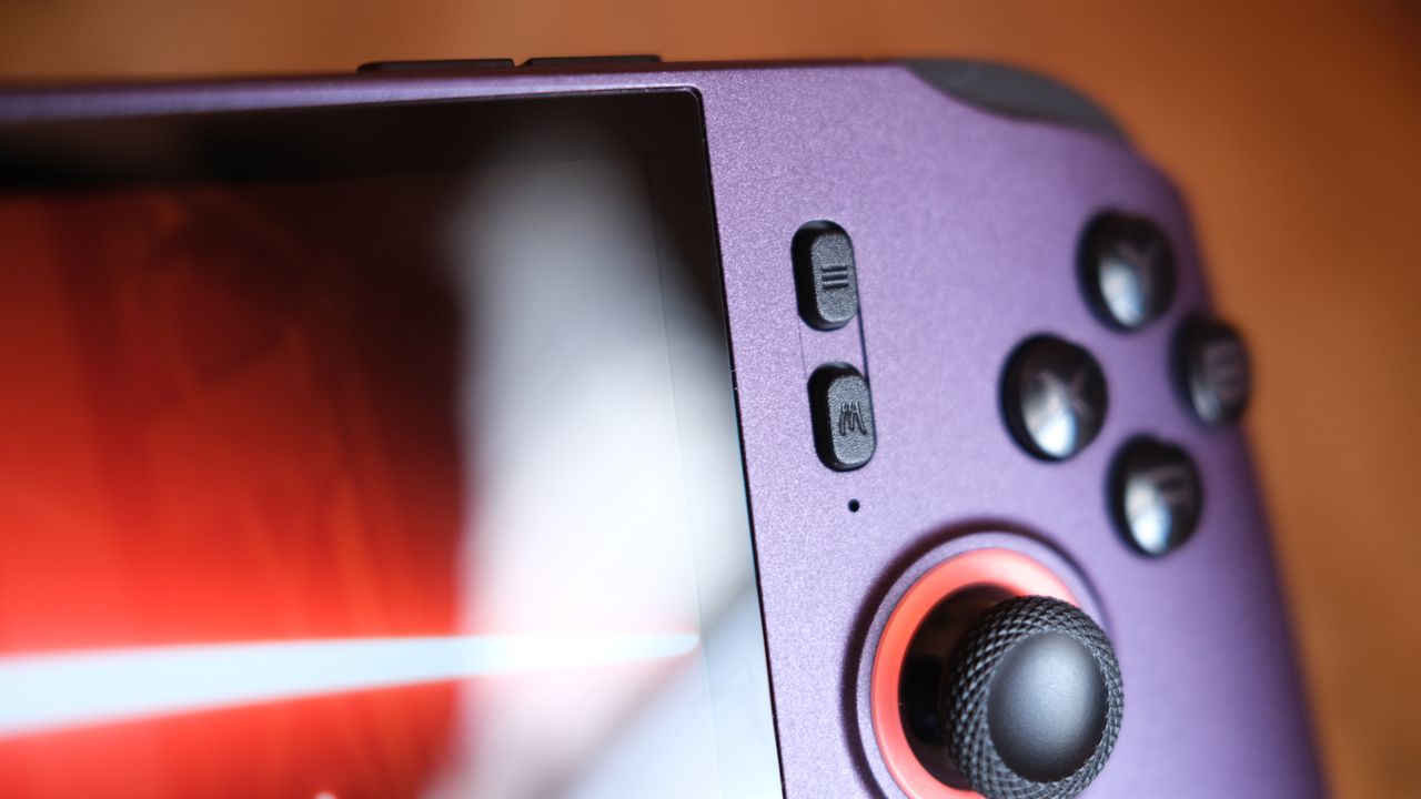 MSI Claw 8 EX AI+ review