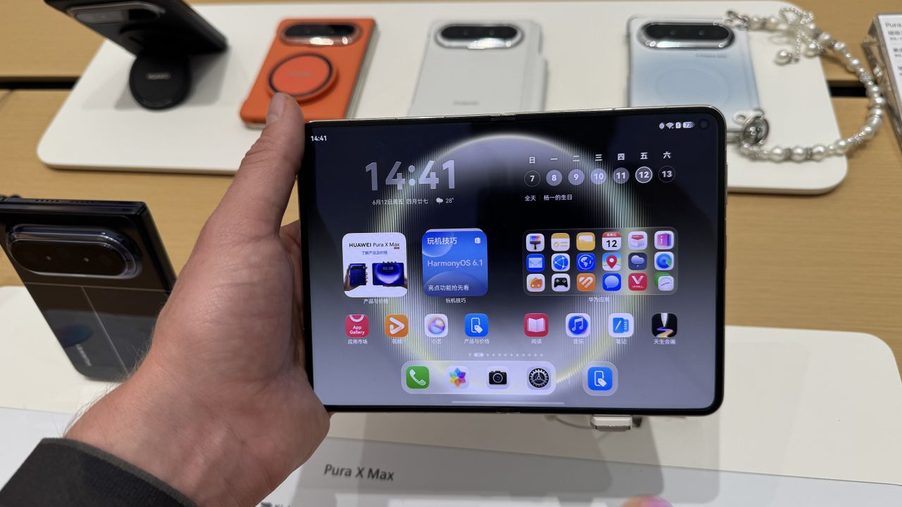 Huawei Pura X Max