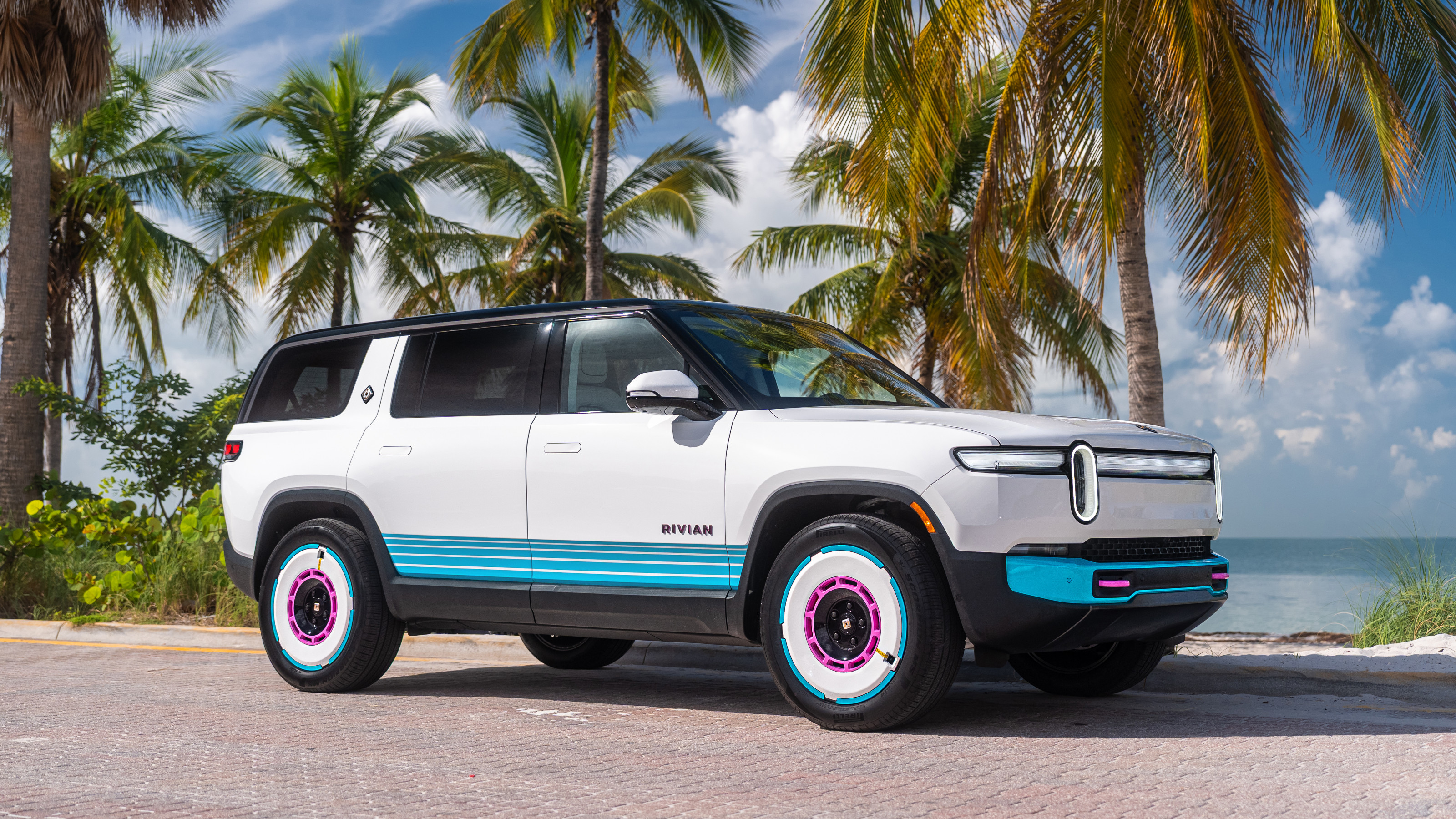 Rivian R1S Quad Miami Edition