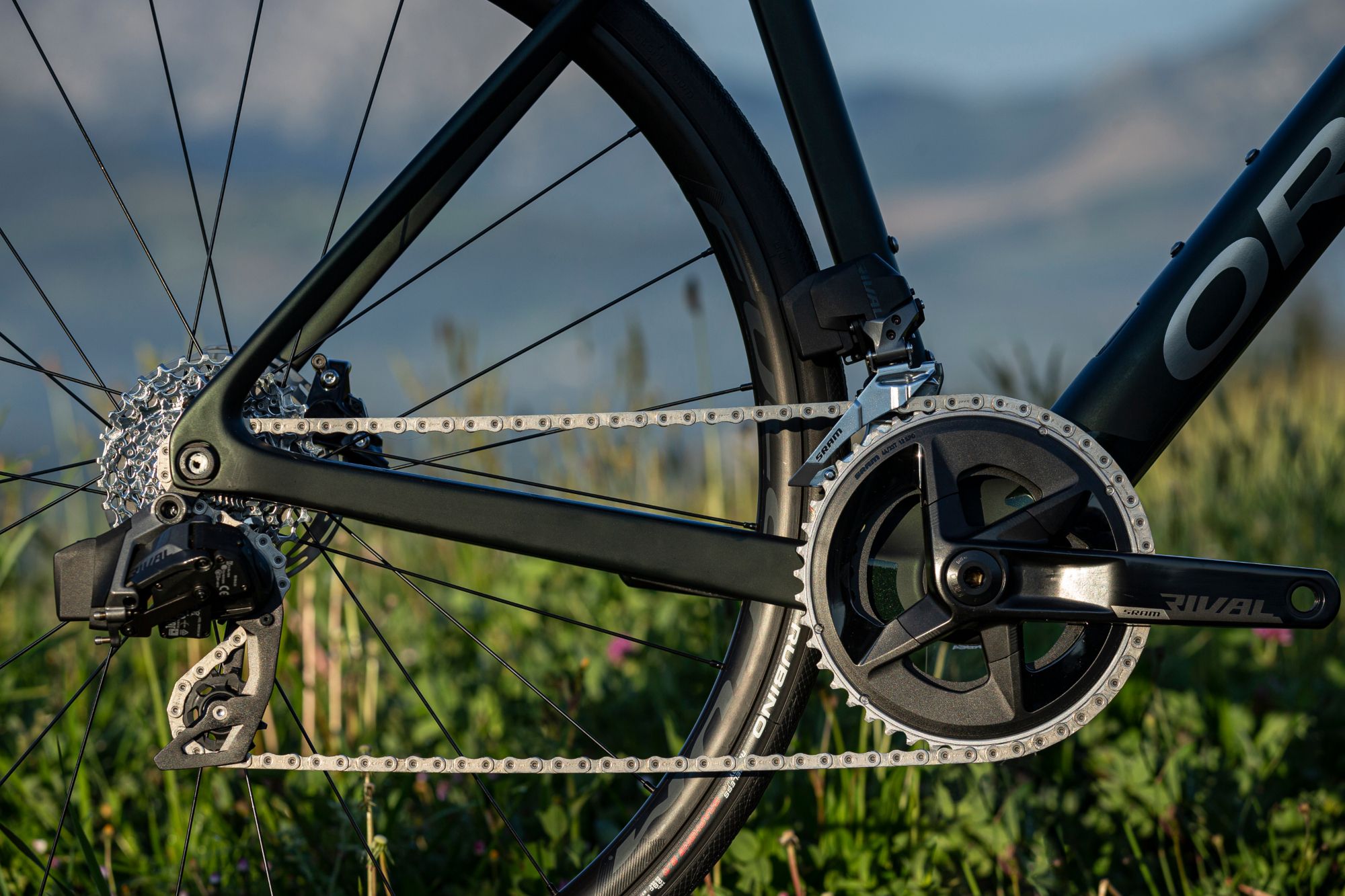 All the bikes currently available with SRAM Rival eTap AXS